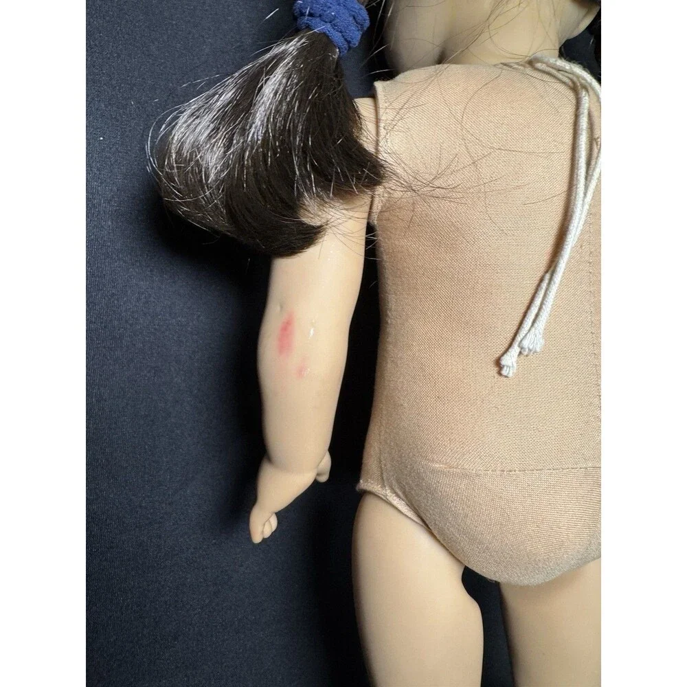 American Girl Doll Pleasant Company JLY #16 Dark Hair, Brown Eyes Bangs
